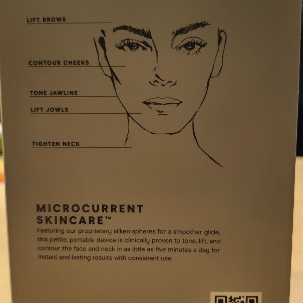 Nuface mini+ microcurrent device - Picture 4 of 5